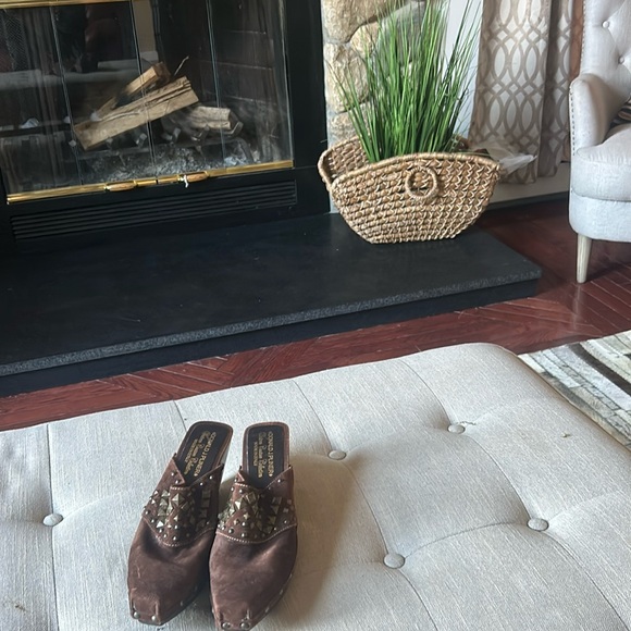 Donald J Pliner Western Couture Collection Brown Suede Clogs Size 7
